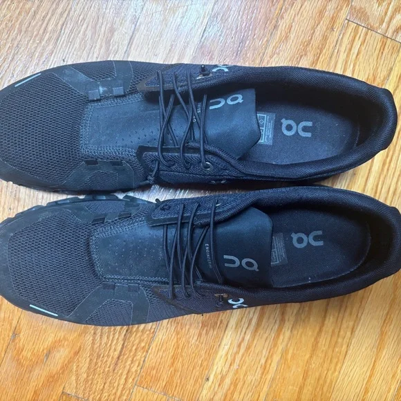 On Running Men's Black Athletic Shoes